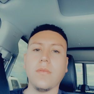 Meet your Posher, Luis